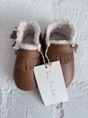 NWT BirdRock Baby - Brown Sherpa-lined Baby Moccasins